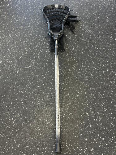 Used Under Armour NEXTGEN Jr Atk/Mid Complete Stick Black 11849-S000035845