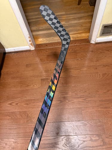 Senior Warrior Super Novium Left Hand Hockey Stick P28 85 Flex (Used)