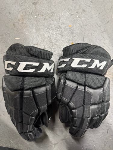 CCM C300 Gloves 13" (Used)