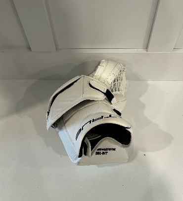 True Catalyst 7x3 Regular Glove White (New)