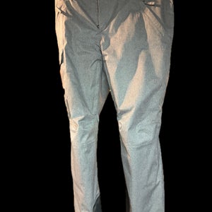 Gray Women's Adult XL The North Face Pants (Used)
