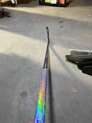 Intermediate Bauer Nexus Tracer Right Handed Hockey Stick P92 55 Flex (New)