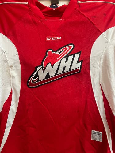 Used CCM WHL Practice Jersey Red 58 Goalie