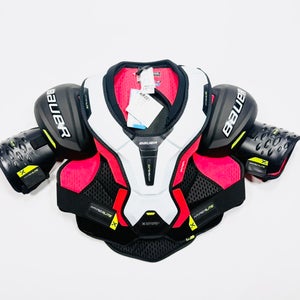 New Bauer Vapor Hyperlite Shoulder Pads-Large