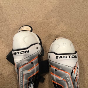 Junior Easton Synergy EQ30 10" Shin Pads