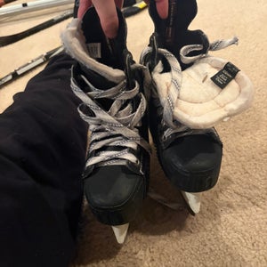 Bauer Flexlite 3.0 Hockey Skates Regular Width Size 3
