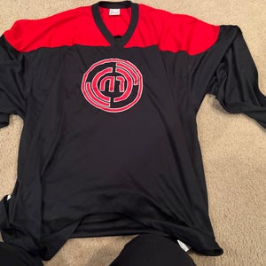 Black w/ red Hockey monkey XL Men's Jersey (New)