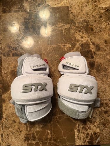 Slightly Used Medium Adult STX Stallion 1k Elbow Pads