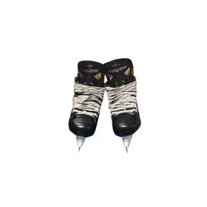 Intermediate New Bauer Supreme UltraSonic Hockey Skates