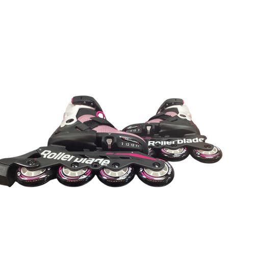 Adjustable Junior Microblade rollerblades size 11-1 pink and white