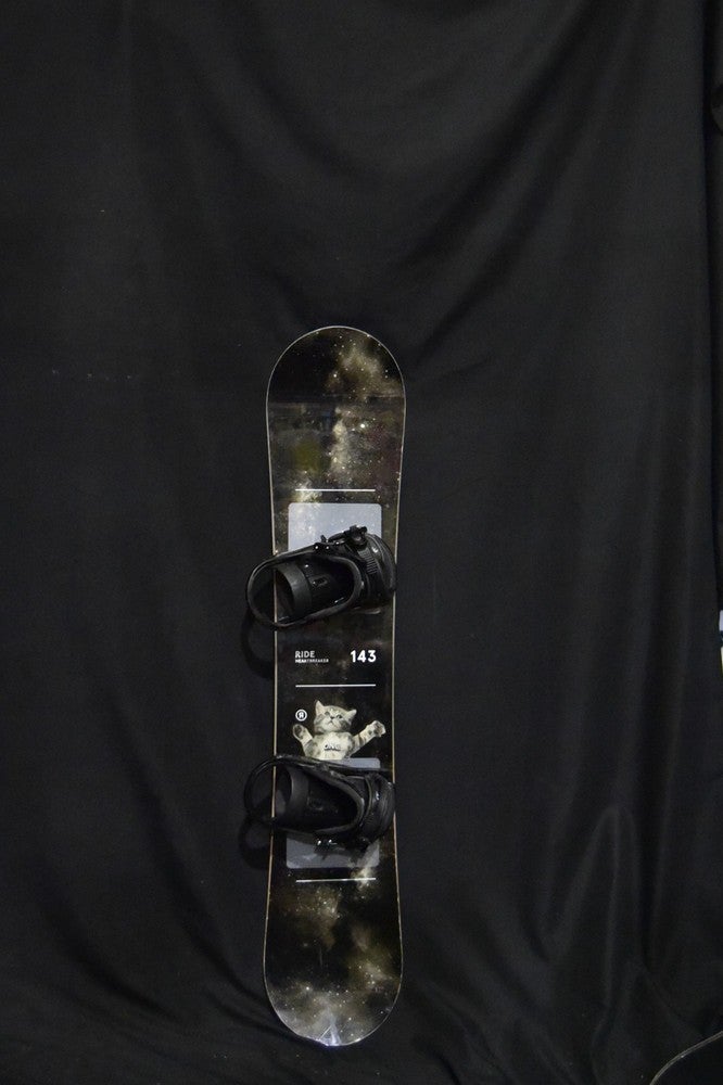 RIDE HEARTBREAKER SNOWBOARD SIZE 143 CM WITH FLOW REARENTRY MEDIUM