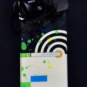 NEW TA DILEMMA SNOWBOARD SIZE 163 WIDE CM WITH NEW XL BINDINGS