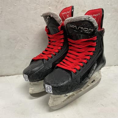 Used Bauer VAPOR 3X PRO Intermediate Hockey Skate Black And Red Intermediate 5.0 11855-S000197813
