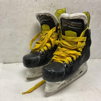 Used Bauer SUPREME ELITE Intermediate Hockey Skate Black And Gold Intermediate 6.0 11855-S000197812