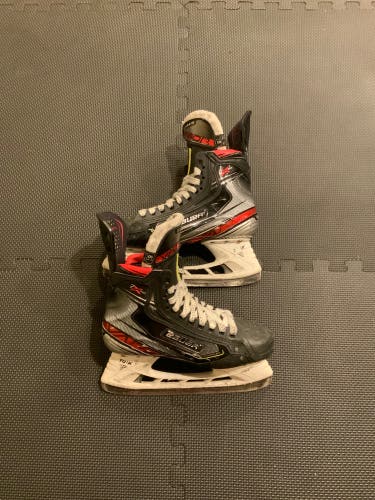 2019 Bauer Vapor 2X Pro Hockey Skates Regular Width 6.5 (Used)