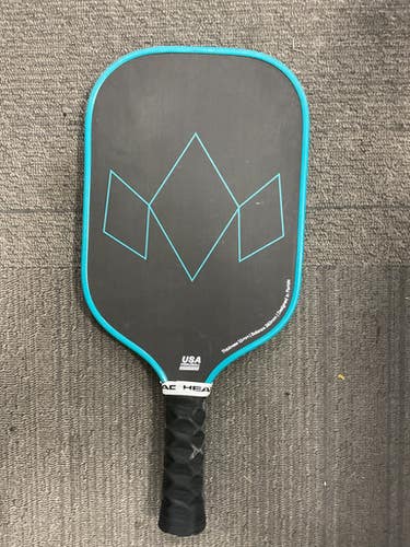 Used Diadem WARRIOR EDGE Pickleball Racquet Royal Blue 11614-S000228956