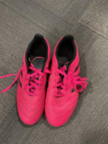 Used Adidas Soccer Cleats Pink Junior 06 11614-S000228947
