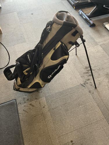 Used Taylormade 7 WAY STAND BAG Mens Stand Bag Grey 11614-S000228937