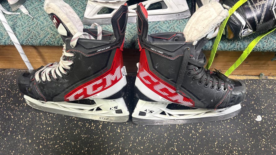 CCM JetSpeed FT4 Hockey Skates Size 6 **Used**