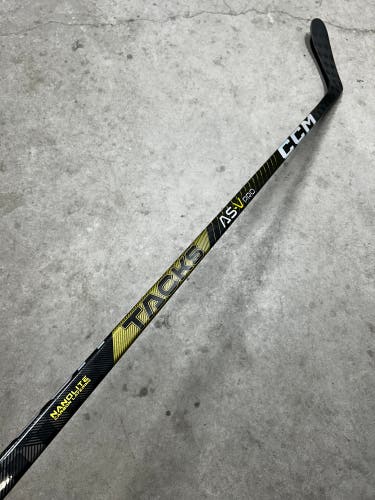 70 Flex P28 Senior CCM Tacks ASV Pro Left Hand Hockey Stick Pro Stock (New)