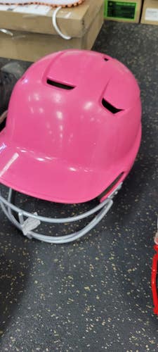 Used Easton HELMET W MASK Batting Helmet w/Mask Pink MD 11497-S000154883