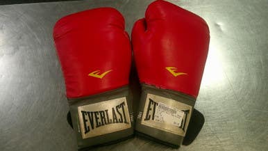 Used Everlast Heavy Bag Gloves Red L/XL 11868-S000067118