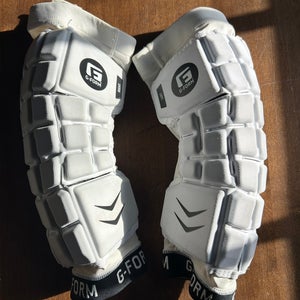 G-Form Arm Pads Youth Medium