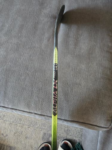 Senior Warrior Alpha LX Pro Right Handed Hockey Stick Heel Pattern 75 Flex (New)