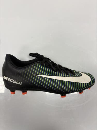 Used Nike Soccer Cleats Green Junior 04.5 11860-S000303260