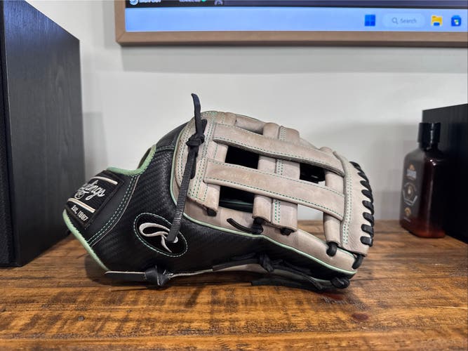 Rawlings Heart of the Hide RH Baseball Glove 12.75" (Used)
