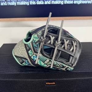 Rawlings REV204-32CB RH Baseball Glove 11.5" (Used)