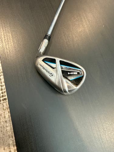 Men's 2020 TaylorMade SIM Max Right Handed Wedge Regular Flex 52 Degree Steel Shaft (Used)