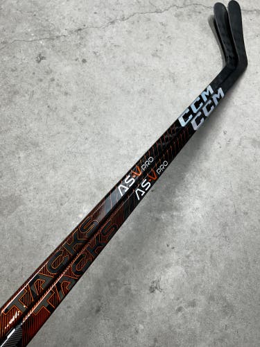 2 PACK - 85 Flex P29 New Senior CCM Left Hand Pro Stock Tacks AS-V Pro Hockey Stick