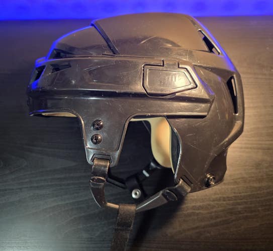 Large CCM Vector V08 Helmet Pro Stock Black