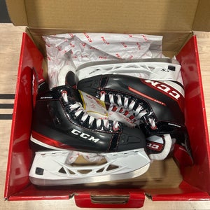CCM JetSpeed XTRA Hockey Skates Regular Width Size 5 (New)