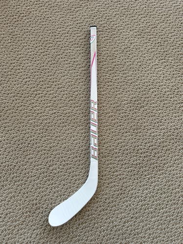 Youth Bauer Proto2 Mystery Mini Right Handed Hockey Stick 30 Flex (Used)