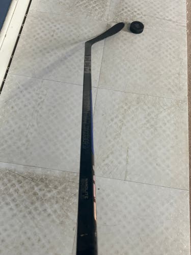 Intermediate CCM Ribcor Trigger 9 Pro Right Handed Hockey Stick P28 65 Flex (Used)