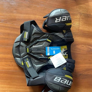 Bauer Supreme Mach Hockey shoulder pads