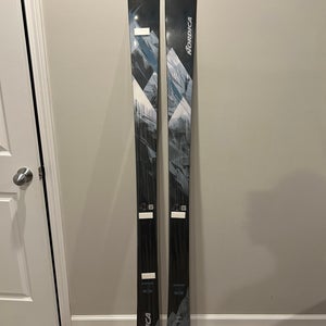 Nordica Enforcer 89 179 cm Skis (New)