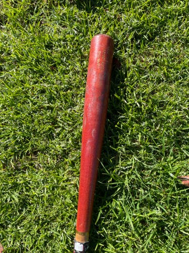 Louisville Slugger Legacy Series Y243 Maple Bat (-3) 27 oz 30" (Used)