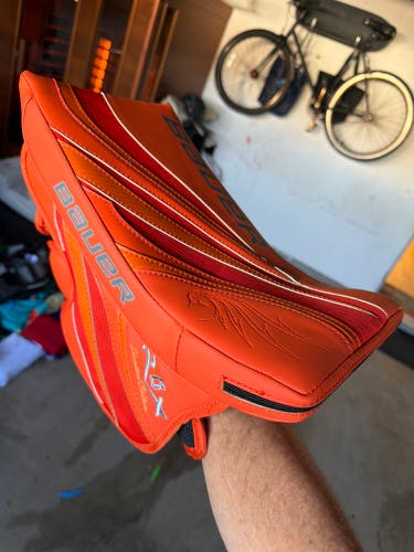 Bauer RX8 Full Right (New)