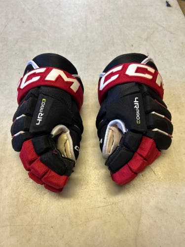 CCM Tacks 4 Roll Pro 3 Gloves 13" (Used)