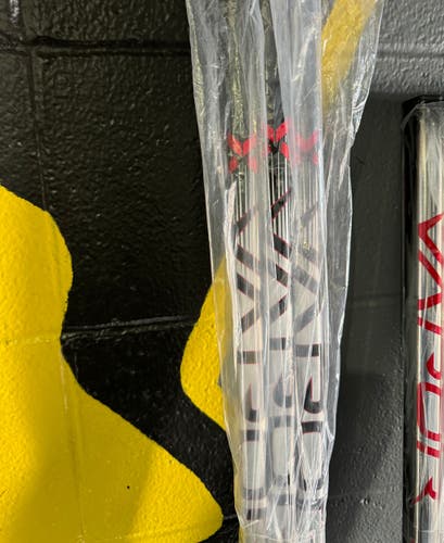 Senior Bauer Team Vapor Right Hand Hockey Stick P92M 95 Flex Pro Stock (New)