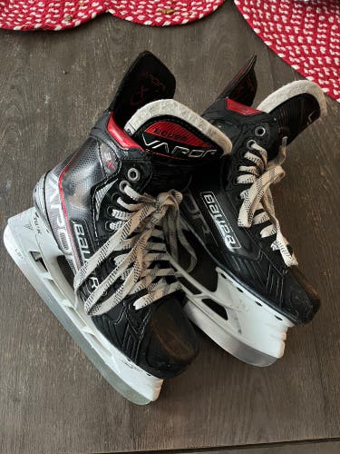 2021 Bauer Vapor 3X Hockey Skates Regular Width 6 (Used)