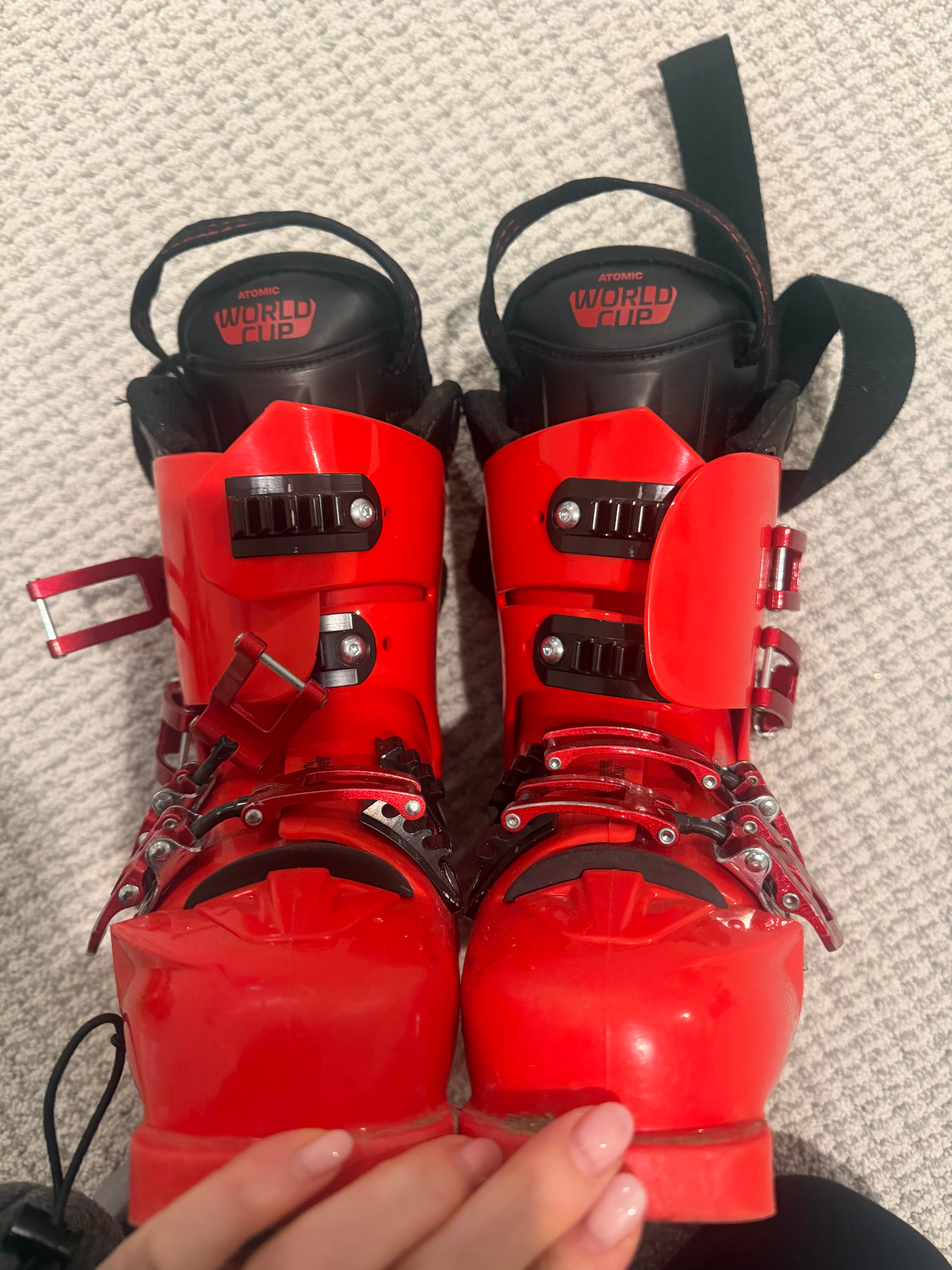 Mondo 23 & 23.5 Kid's Atomic Racing Redster STI 70 LC Ski Boots