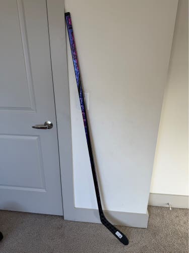 Senior Bauer Twitch Left Hand Hockey Stick P28 87 Flex Pro Stock (New)
