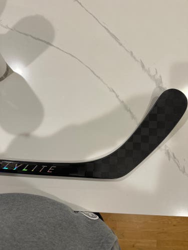 Senior Bauer Vapor FlyLite Left Hand Hockey Stick P92 65 Flex (New)