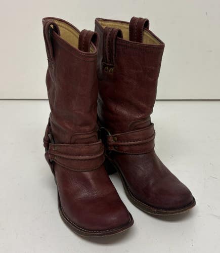 Frye Carmen Harness Short Red Leather Women's Boots US Size 6 EXCELLENT