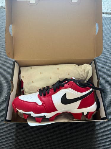 Red Kid's 6Y (Big Kids / Youth) Youth Nike Air Jordan Low Top Molded Cleats (New)