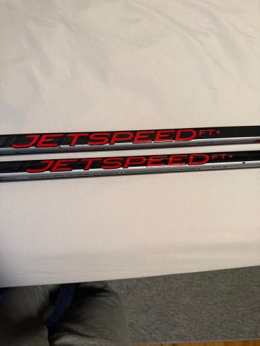 Intermediate CCM JetSpeed + Team Right Handed Hockey Stick P28 65 Flex Pro Stock (Used)